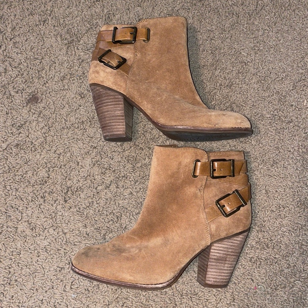 Gianni Bini Booties
